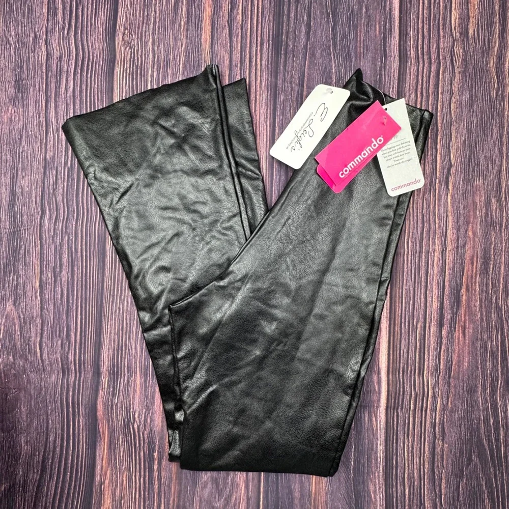 Commando Faux Leather NWT Cropped Flare S Black Edgy Chic MSRP $128 New Leggings